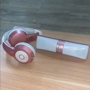 Bluetooth headphones and Speaker